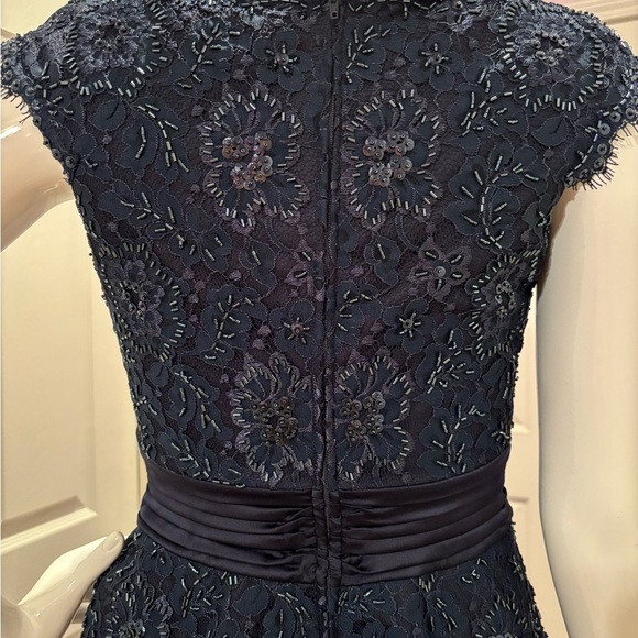 Tadasho Collection Navy blue sequin top silk skirt - Picture 6 of 9